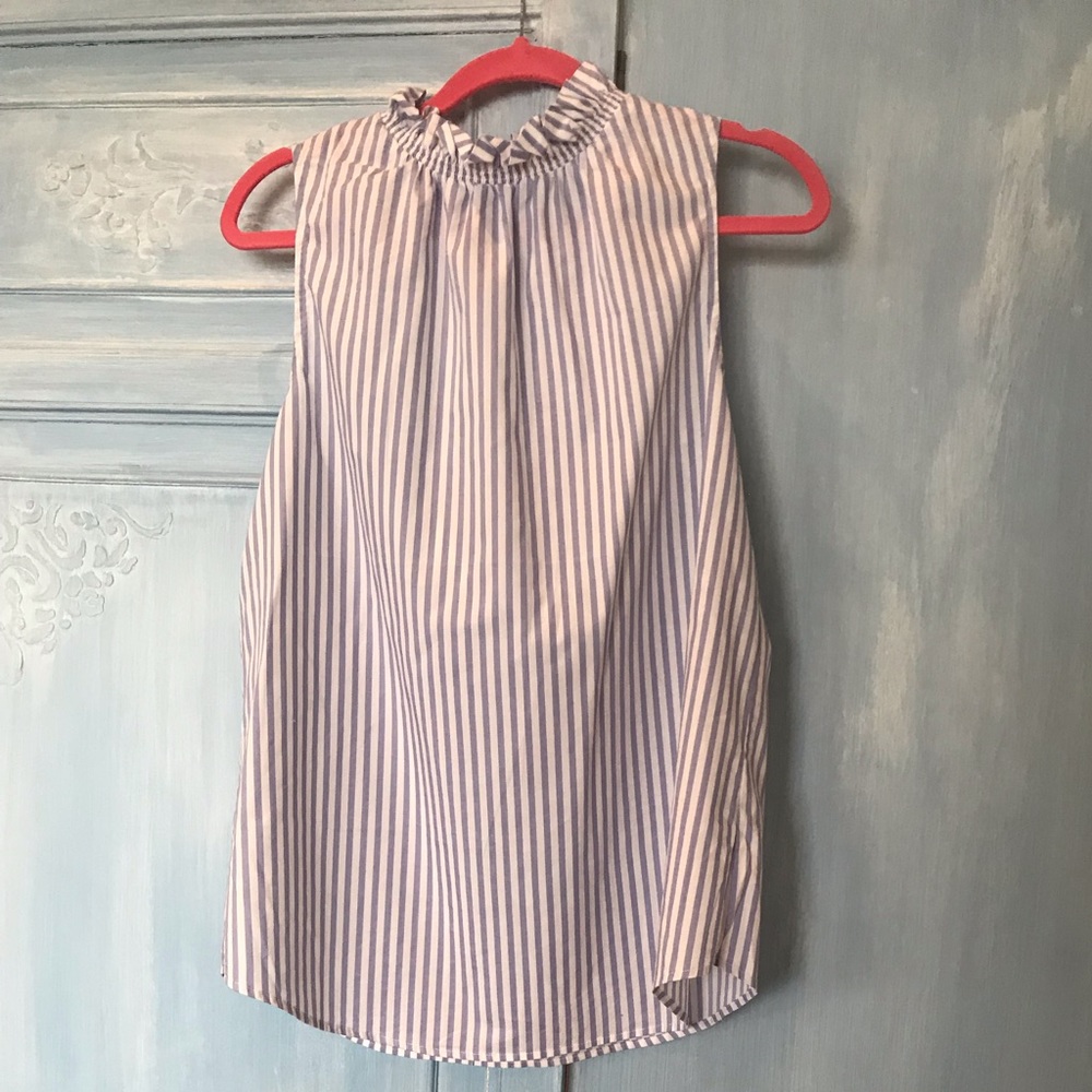 Banana Republic sleeveless top